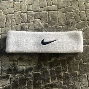 Nike headband